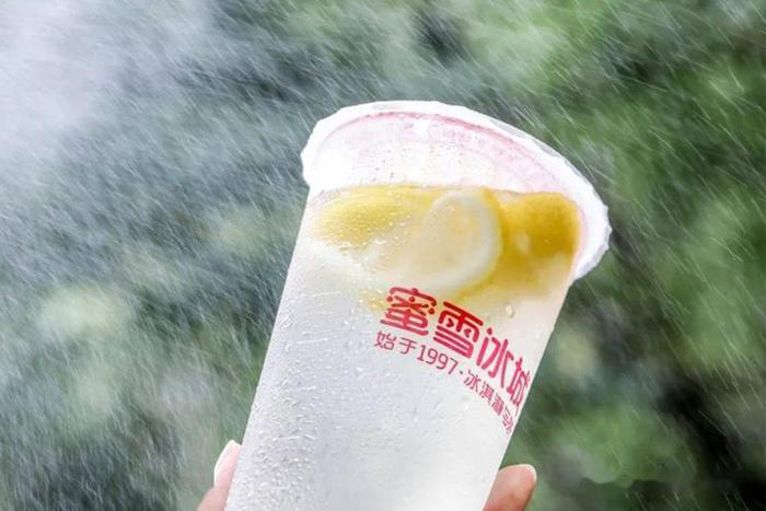 蜜雪冰城最新的加盟條件及費用？加盟費每年都需要交嗎